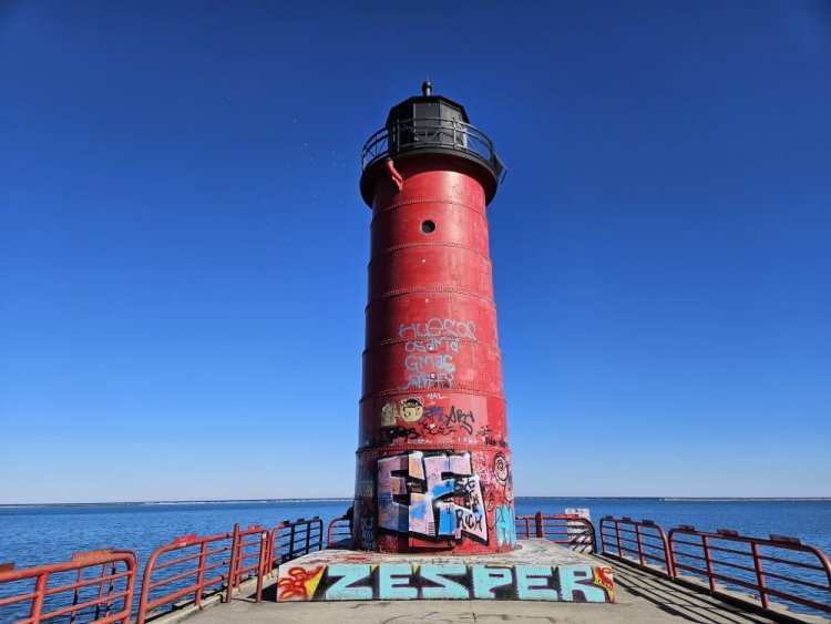 Lighthouse Banner